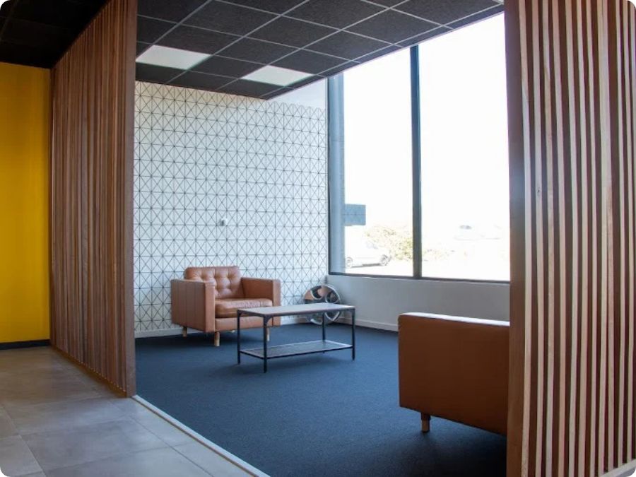 Espace d'attente de l'agence Référence Pare-Brise Augny