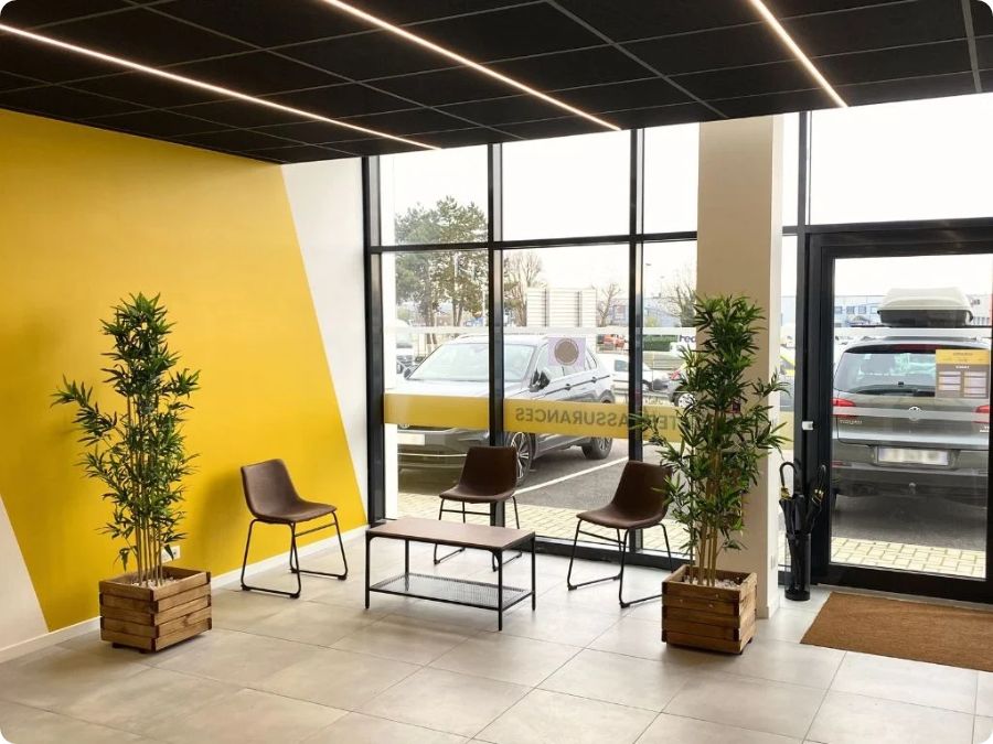 Espace d'attente de l'agence Référence Pare-Brise Fegersheim